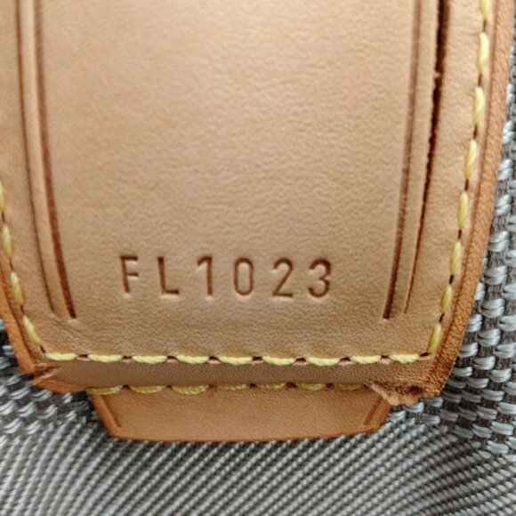 295475BU (S6) Louis Vuitton Trunk Brown Damier Jean - Picture 9 of 10